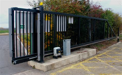 electric gate with masonary storage box|Commercial Automatic Electric Gates .